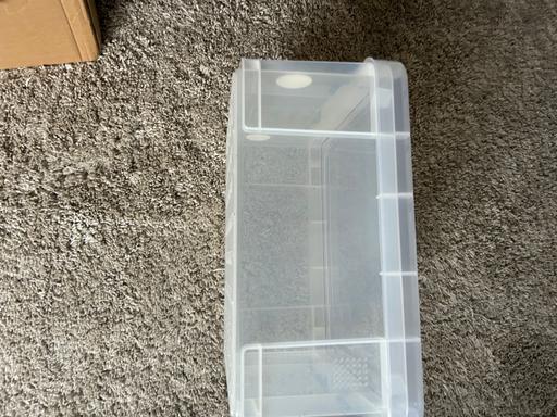 Buy & Sell Whiston Knowsley - Photos for 18 litre box