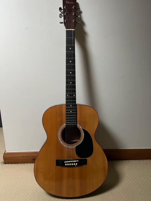 Buy & Sell New Addington Croydon - Photos for Acoustic guitar