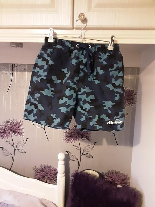 Buy & Sell Rainstorth Rotherham - Photos for Boys ellesse Shorts