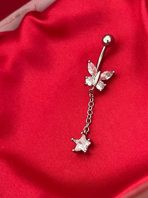 Buy & Sell French Walls Sandwell - Photos for Butterfly Belly piercings