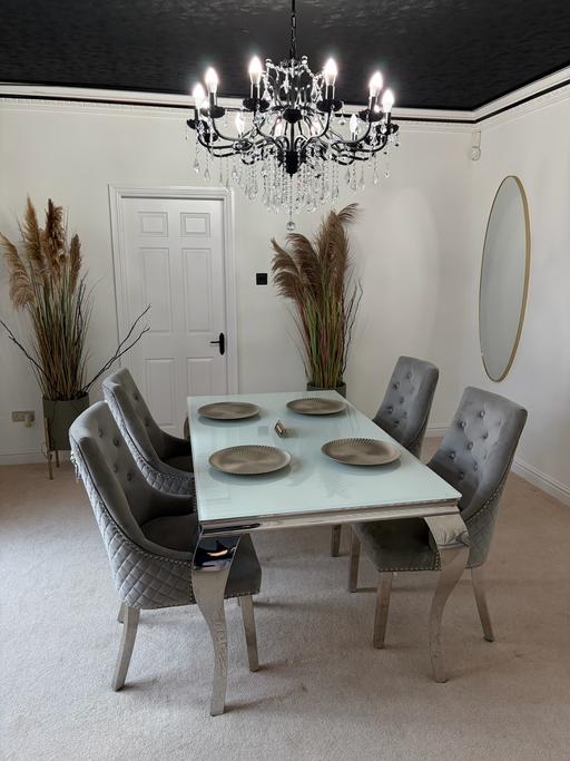 Buy & Sell Liverpool City Centre Liverpool - Photos for Modern Dining Table with 6 luxury chairs