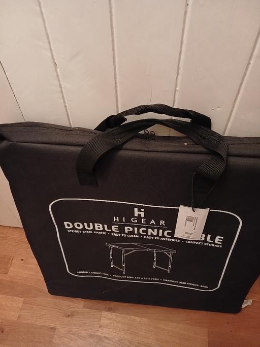 Buy & Sell Stanmore Harrow - Photos for out door double picnic table