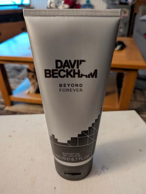 Buy & Sell Georgetown Blaenau Gwent - Photos for David Beckham 200ml behind forever shower gel