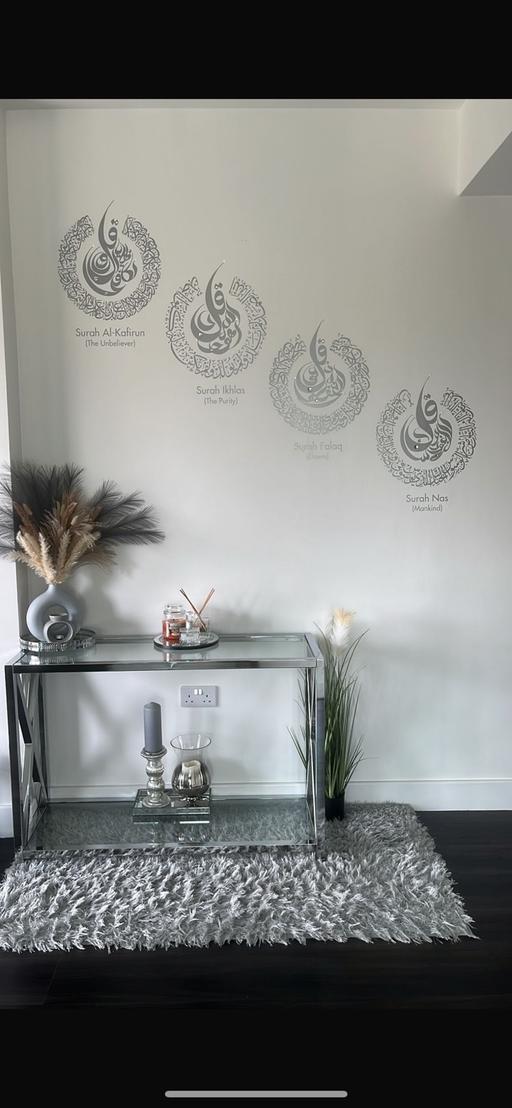 Buy & Sell Cubitt Town East London - Photos for Console table