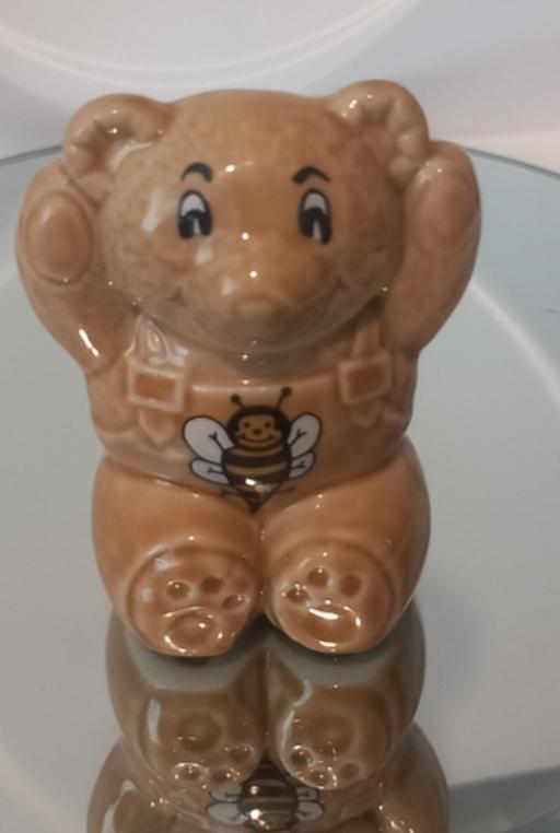 Buy & Sell Thatto Heath Saint Helens - Photos for Wade Whimsies Honey Bee Bear figure