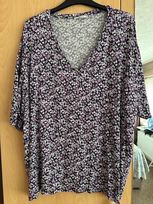 Buy & Sell Rowley Village Sandwell - Photos for TU 3/4 sleeve multi colour top as new size 22