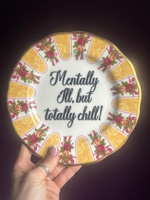 Buy & Sell Dover Town Centre Dover - Photos for Small decorative plate, floral, flowers,