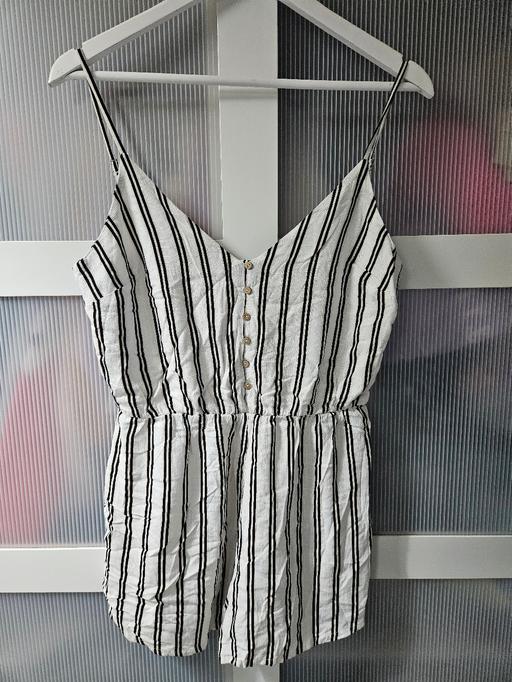 Buy & Sell Weston Point Halton - Photos for Size L STRADIVARIUS playsuit