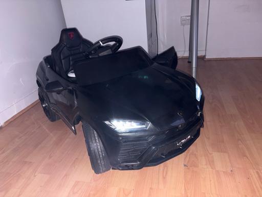 Buy & Sell Shoreditch North London - Photos for Lamborghini Urus, Kids toy car, 3-7year olds