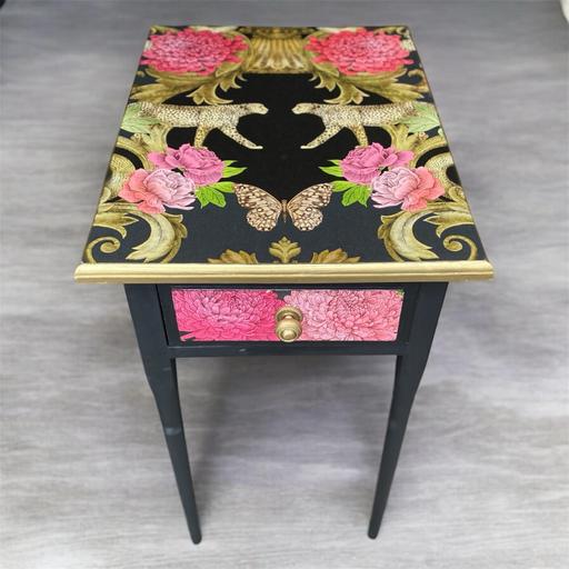 Buy & Sell Penge South East London - Photos for Hall table lamp table upcycled