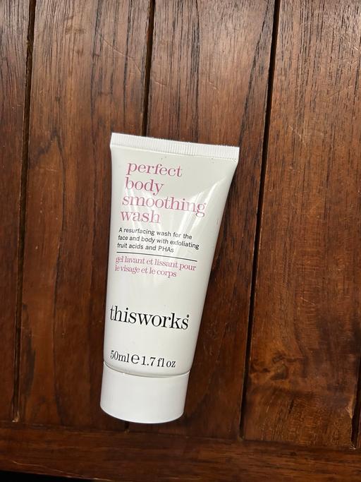 Buy & Sell Barbican Central London - Photos for ThisWorks Smoothing Wash [Free P&P]