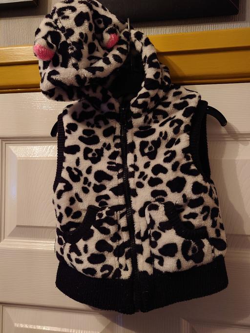 Buy & Sell Woodthorpe Charnwood - Photos for Girls zebra print hooded gilet size 4 years