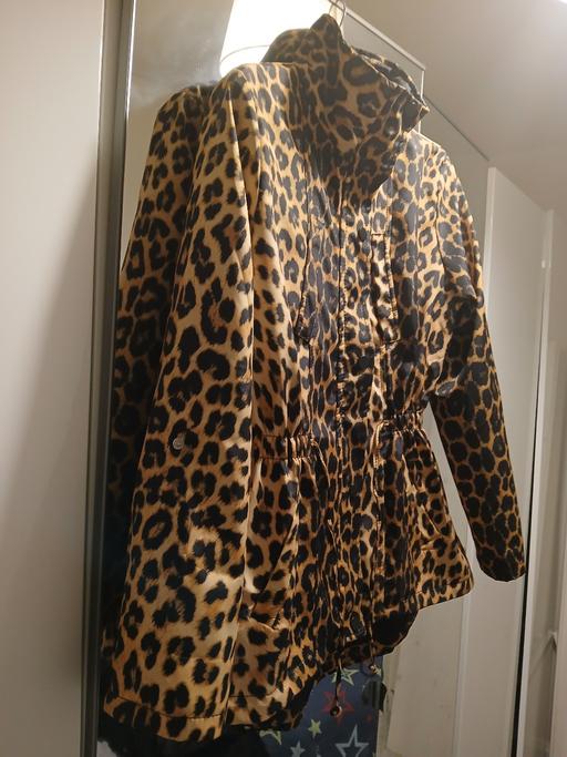 Buy & Sell Kearsley Bolton - Photos for Women's Coat (Size 12)