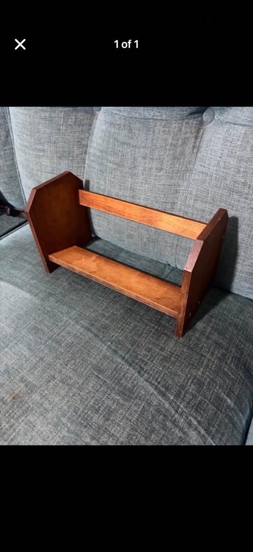 Buy & Sell Kidbrooke South East London - Photos for Vintage oak kitchen trough book rack