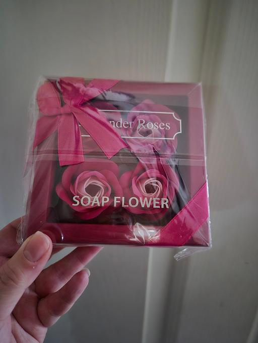 Buy & Sell Crumpsall Manchester - Photos for new Lavender Roses Soap Flowers