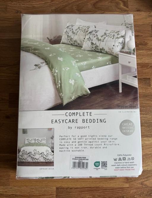 Buy & Sell Hillstown Bolsover - Photos for Shadow Stems Complete Bedding Set - Double