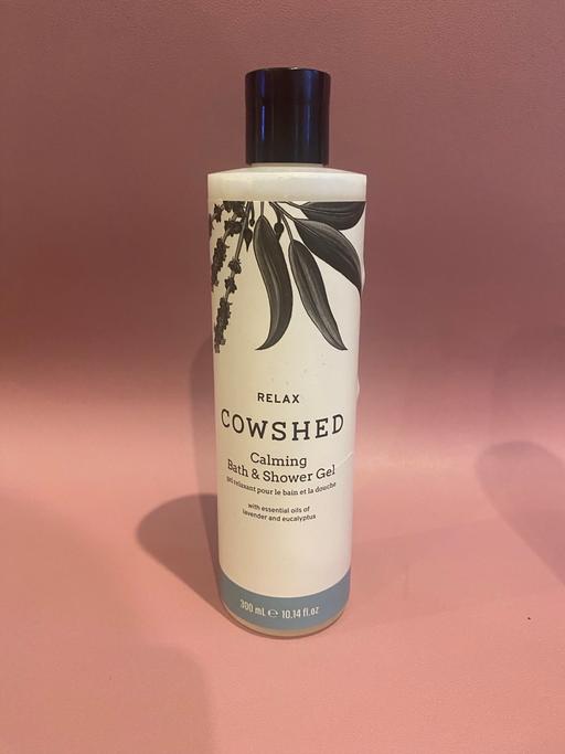 Buy & Sell Oldbury Sandwell - Photos for Cowshed Relax bath & shower gel 300ml