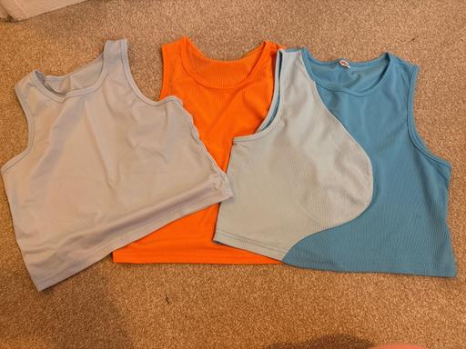 Buy & Sell Bradley Wolverhampton - Photos for Girls tops.