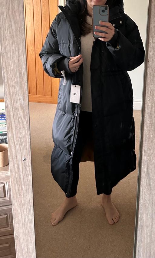 Buy & Sell Dingle Liverpool - Photos for Ugg long puffer coat