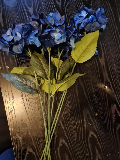 Buy & Sell Woodsetton Dudley - Photos for Artificial flowers