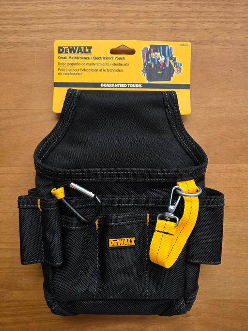 Buy & Sell Penge South East London - Photos for DEWALT MAINTENANCE POUCH.