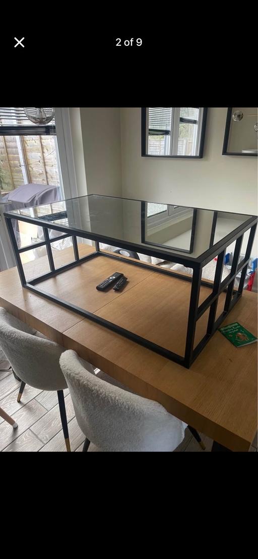 Buy & Sell Bentley Bromsgrove - Photos for William wood black mirrored coffee table