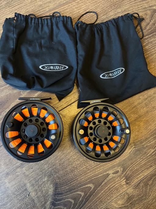Buy & Sell Treeton Rotherham - Photos for Pair of vision deep 910 fly reels