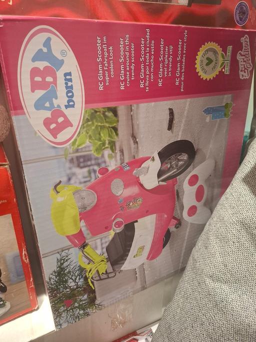 Buy & Sell New Addington Croydon - Photos for glam rc scooter baby born