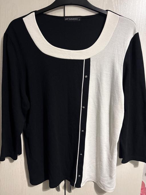 Buy & Sell Woodsetton Dudley - Photos for Ladies jumper