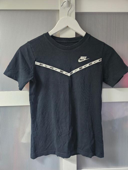 Buy & Sell Weston Point Halton - Photos for 137-147cm NIKE tshirt