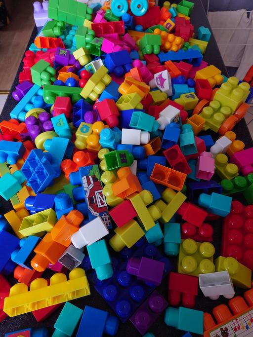 Buy & Sell Woodthorpe Charnwood - Photos for Mixed lot of children's big building blocks