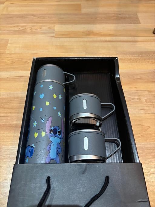 Buy & Sell Selhurst South East London - Photos for Stitch 16oz Flask with 2 cups