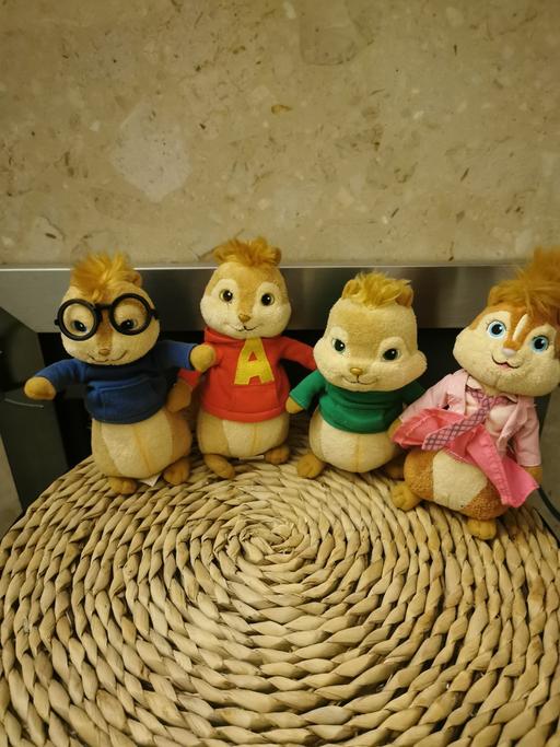 Buy & Sell Reedley Burnley - Photos for chipmunks