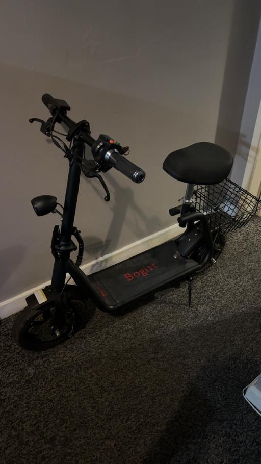 Buy & Sell Bilston Wolverhampton - Photos for E scooter