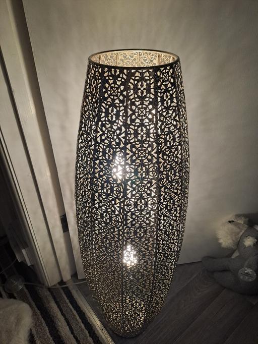 Buy & Sell Park Hill Sheffield - Photos for lovely metal lamp