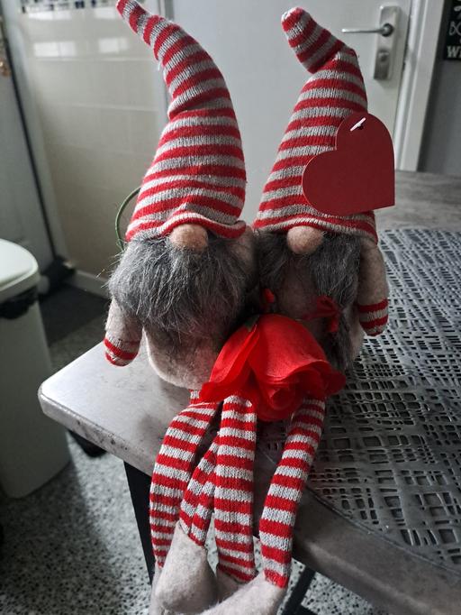 Buy & Sell Heeley Sheffield - Photos for 2 valentines gonks