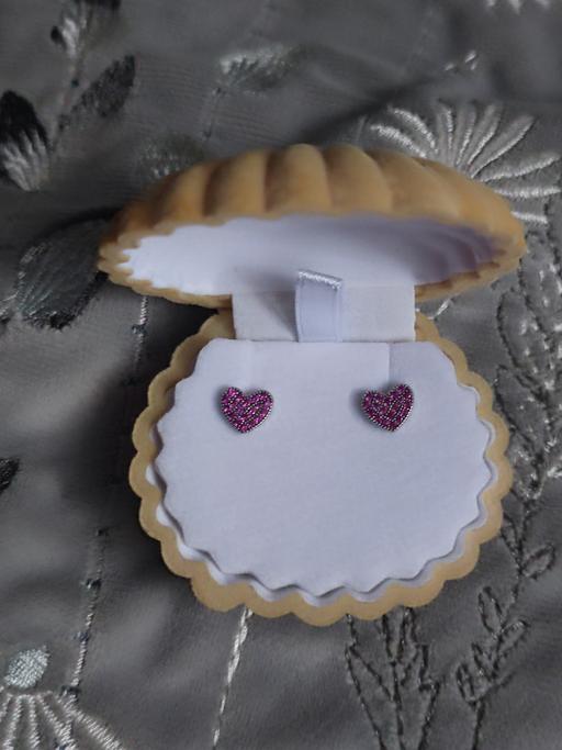 Buy & Sell Wath-Upon-Dearne Rotherham - Photos for Heart shaped silver studs earrings