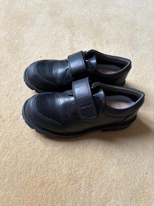 Buy & Sell - Photos for Girls Geox school shoes size 33