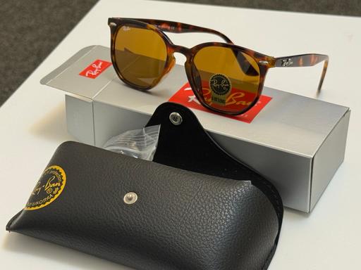 Buy & Sell Finedon North Northamptonshire - Photos for Ray ban beautiful unisex sunglasses