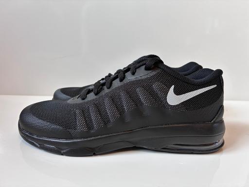 Buy & Sell Worsbrough Common Barnsley - Photos for Nike Air Max Invigor Junior Boys Trainers UK2