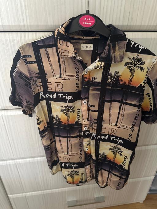 Buy & Sell Oldham Town Centre Oldham - Photos for Boys shirt