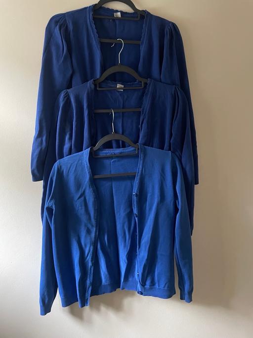 Buy & Sell Ynysddu Caerphilly - Wales - Photos for Three school cardigans, age 11