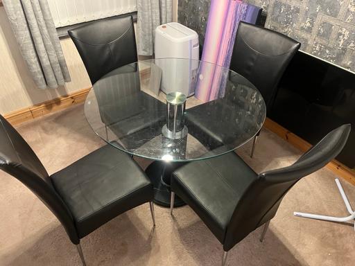 Buy & Sell Moss Industrial Estate Wigan - Photos for Dining table ,glass and chairs
