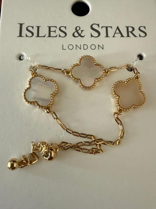 Buy & Sell Hextable Sevenoaks - Photos for Clover Bracelet & Earrings Set