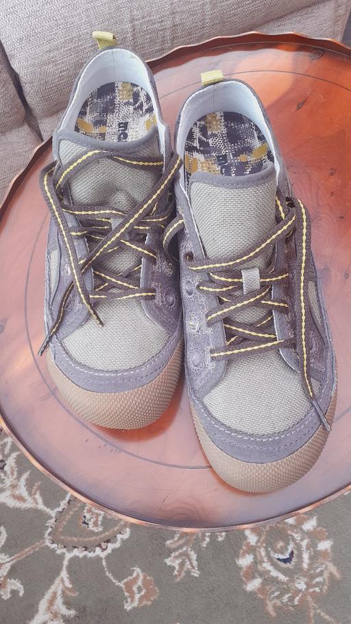 Buy & Sell Leagrave Luton - Photos for Merrell Size 11 Shoe(LU33BY)