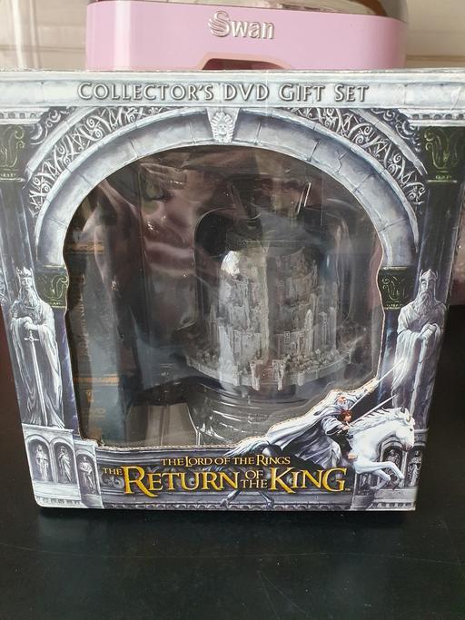 Buy & Sell Upper Gornal Dudley - Photos for lord of the rings collectors statue gift set