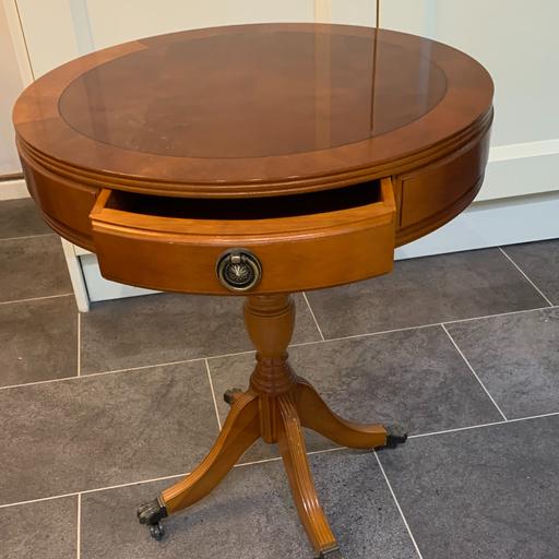 Buy & Sell Audnam Dudley - Photos for Small Hall Table