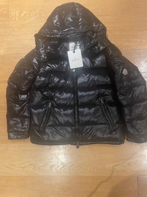 Buy & Sell East Dulwich South East London - Photos for Moncler maya size 2 (medium)