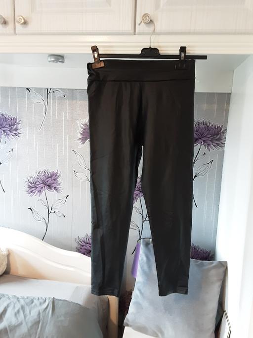 Buy & Sell Rainstorth Rotherham - Photos for Ladies 3/4 Leggings