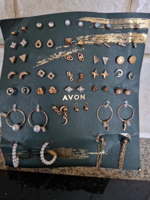 Buy & Sell Grassmoor North East Derbyshire - Photos for asstd Avon earrings